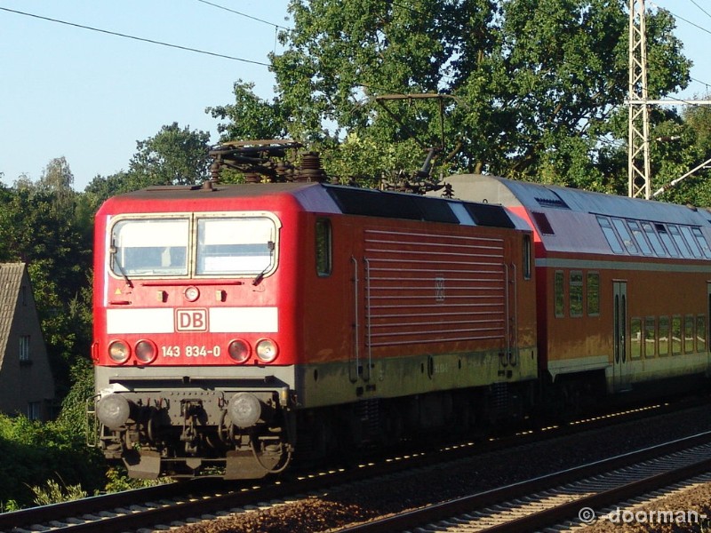 143 834-0.jpg