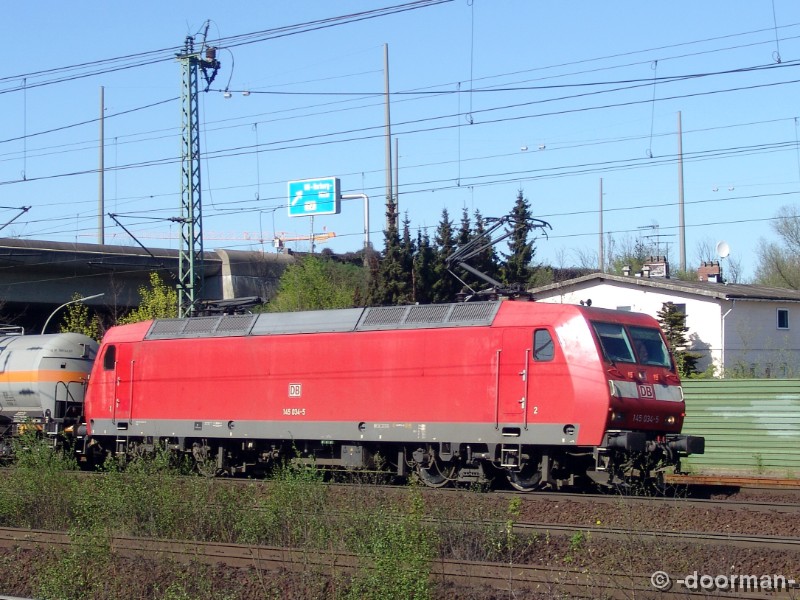 145 034-5.jpg