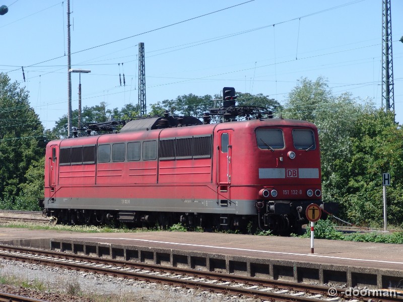 151 132-8.jpg