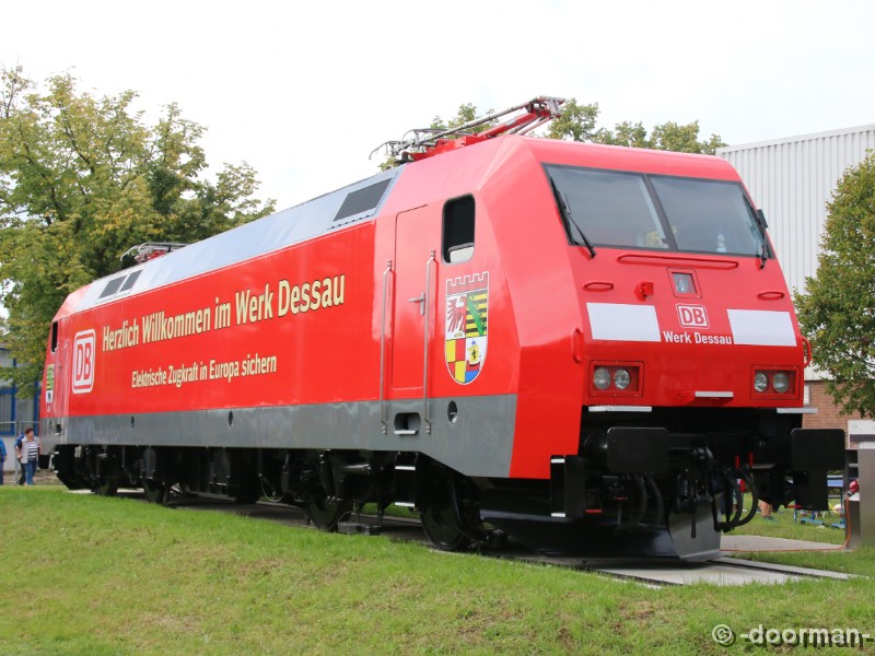 152 040-2 b.jpg