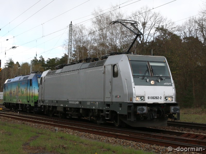 186 262-2.jpg