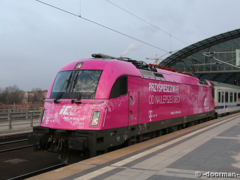370 006 b.JPG
