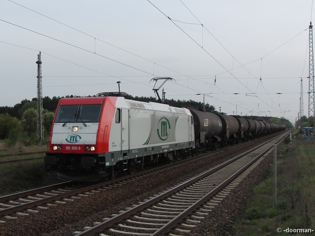CIMI3068.jpg - 185 650-9